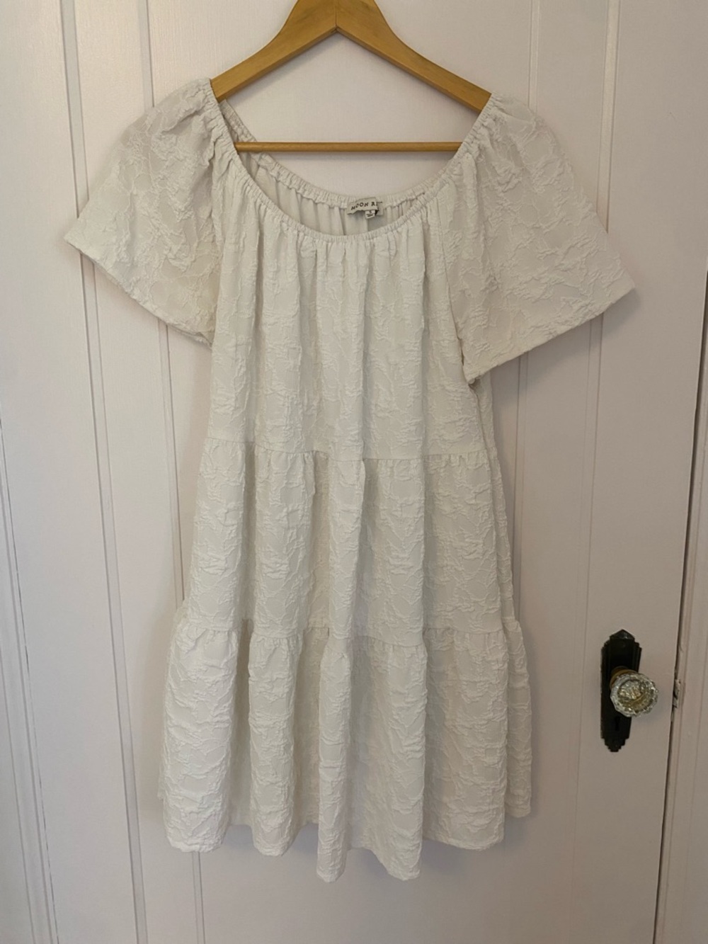 White Textured Puff Sleeve Tiered Dress Fits like Size L Cottagecore Fairy